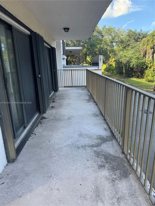 Recently Rented: $2,100 (2 beds, 2 baths, 1100 Square Feet)