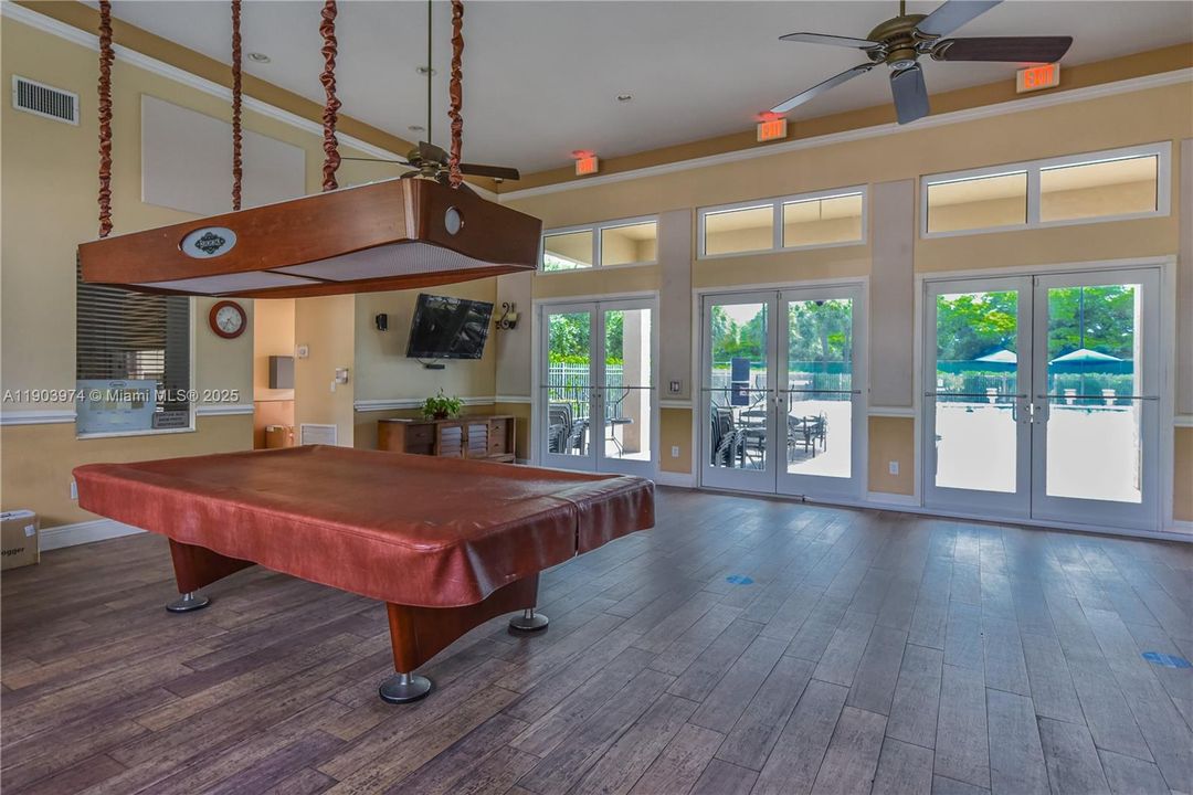 В аренду: $3,850 (2 спален, 2 ванн, 1748 Квадратных фут)