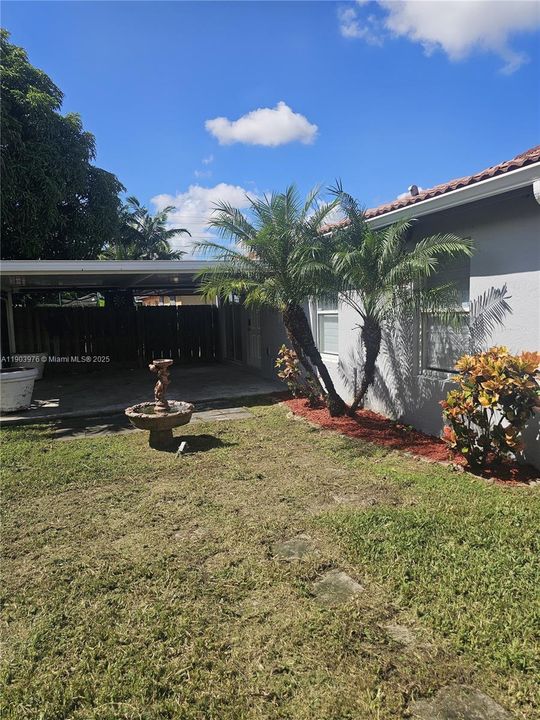 For Sale: $539,900 (3 beds, 2 baths, 1221 Square Feet)