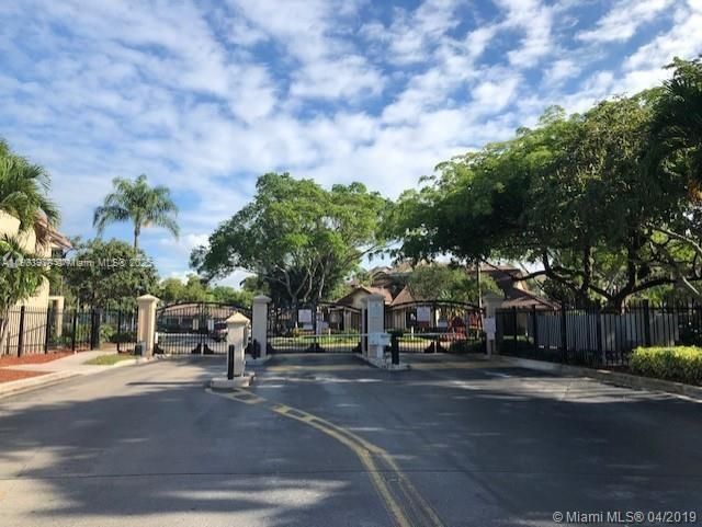 For Rent: $1,700 (1 beds, 1 baths, 620 Square Feet)