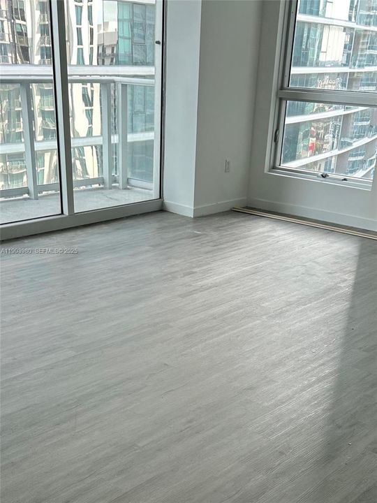 For Rent: $3,600 (2 beds, 2 baths, 1017 Square Feet)