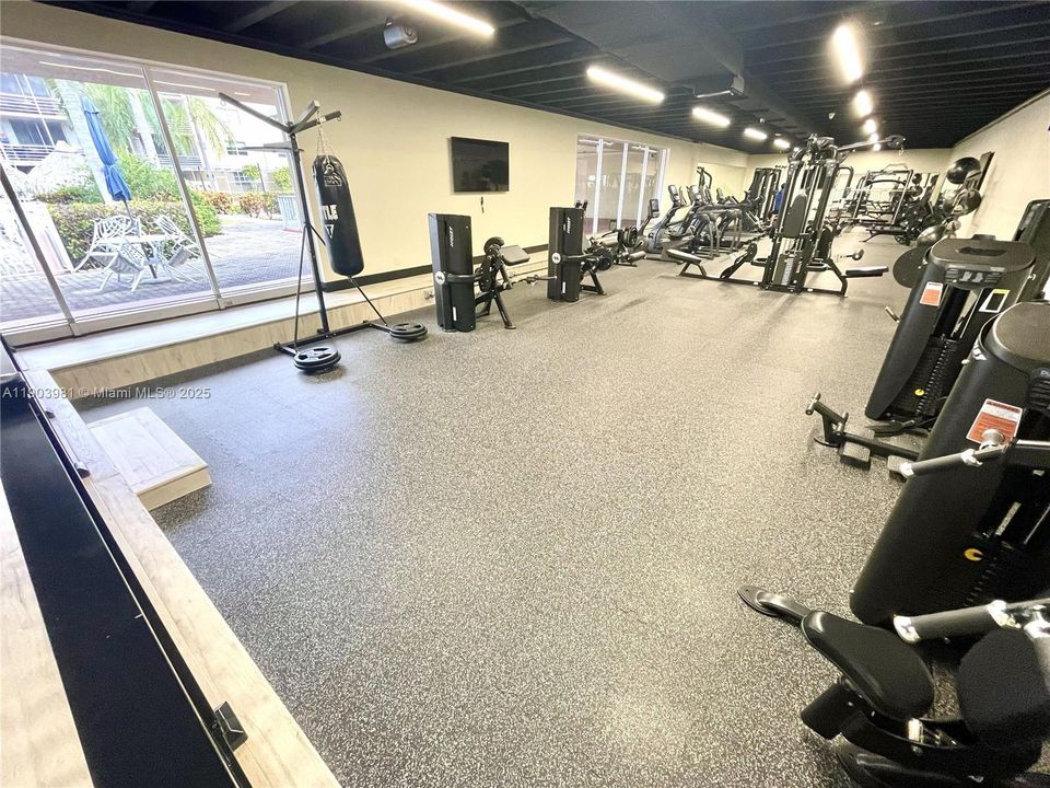 Activo con contrato: $1,500 (1 camas, 1 baños, 940 Pies cuadrados)