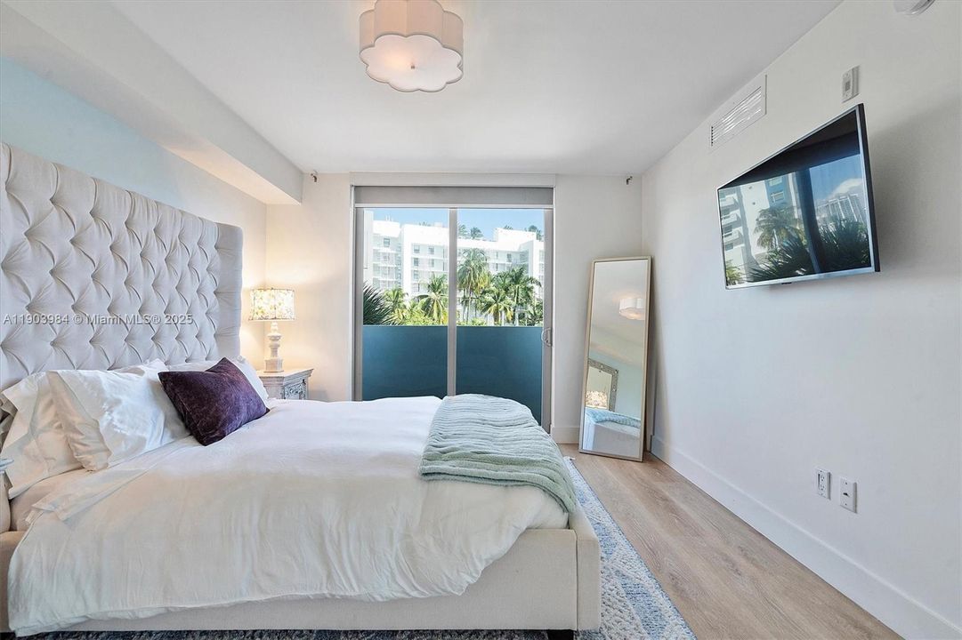 На продажу: $818,000 (2 спален, 2 ванн, 1368 Квадратных фут)