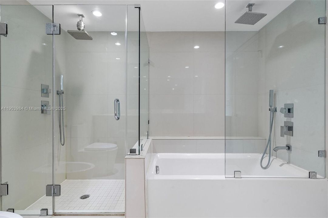 На продажу: $818,000 (2 спален, 2 ванн, 1368 Квадратных фут)