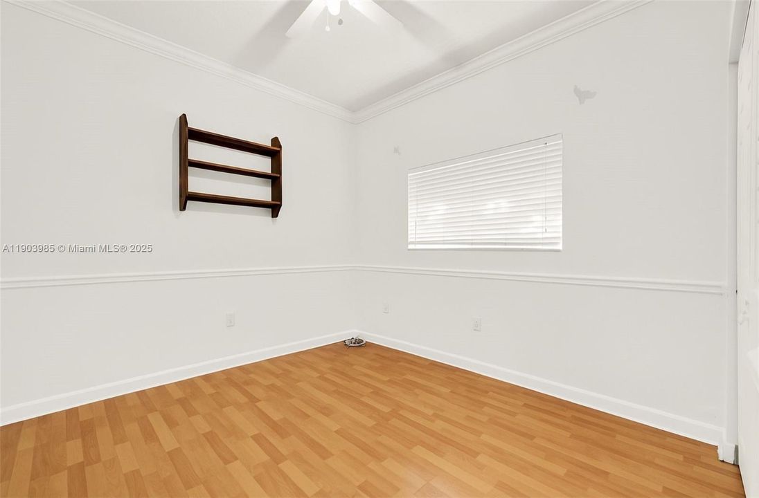 For Rent: $3,550 (3 beds, 2 baths, 1902 Square Feet)