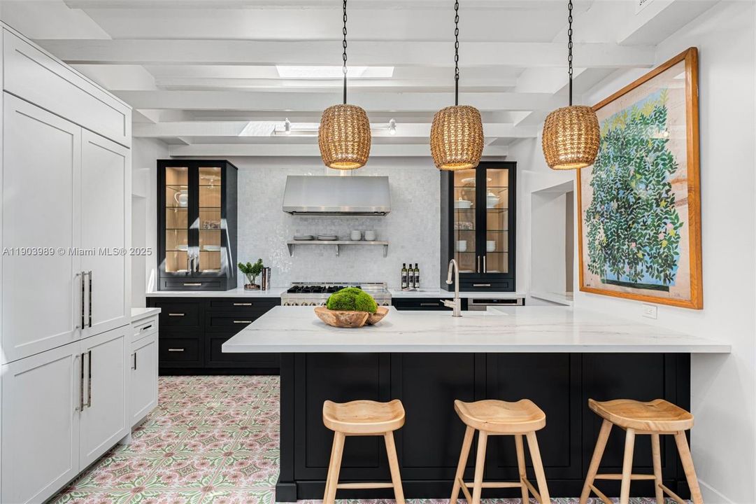 For Sale: $3,250,000 (4 beds, 3 baths, 2615 Square Feet)