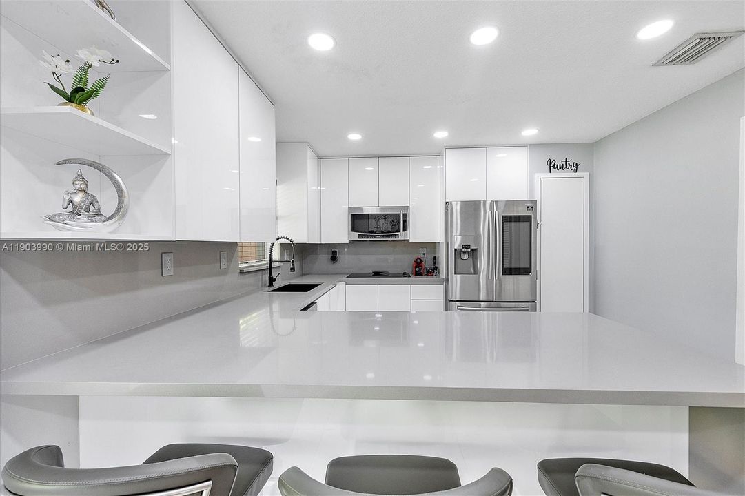 Recently Rented: $3,300 (4 beds, 2 baths, 1492 Square Feet)