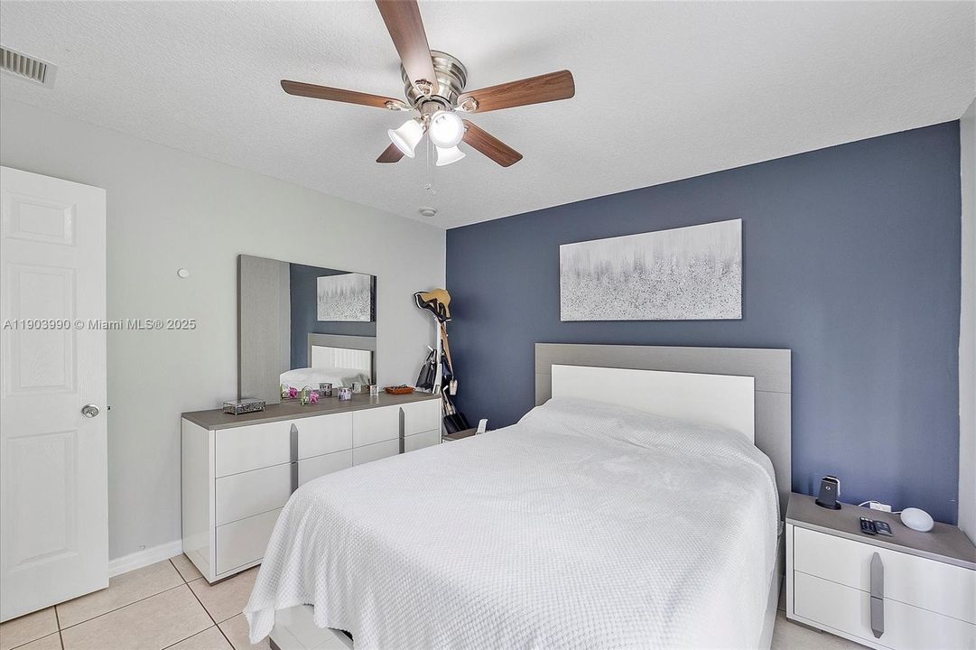 Recently Rented: $3,300 (4 beds, 2 baths, 1492 Square Feet)