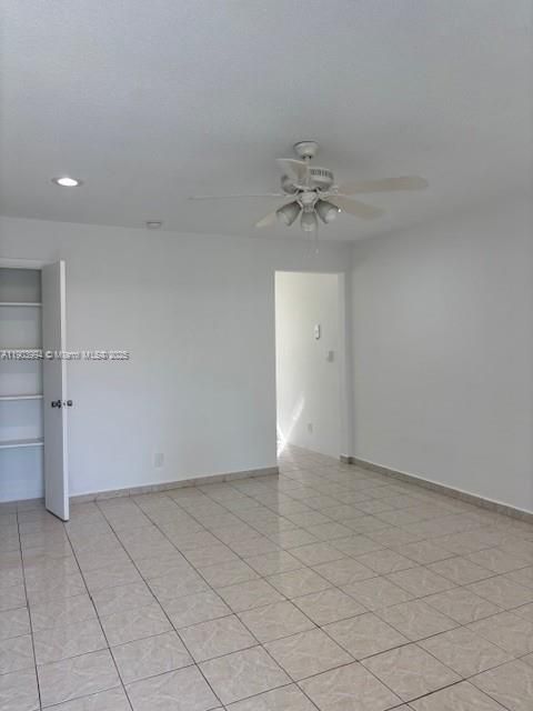 For Rent: $1,650 (2 beds, 1 baths, 690 Square Feet)