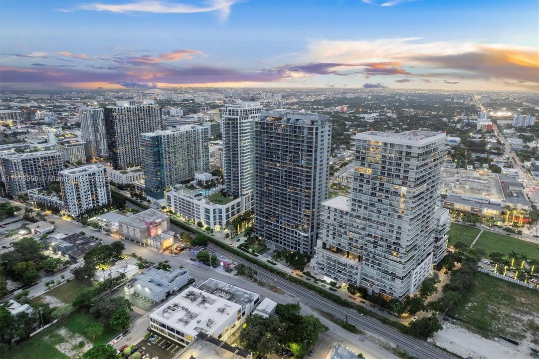 待售: $1,100,000 (3 贝兹, 3 浴室, 1435 平方英尺)