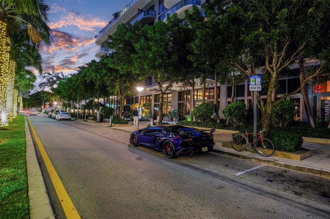 待售: $1,100,000 (3 贝兹, 3 浴室, 1435 平方英尺)