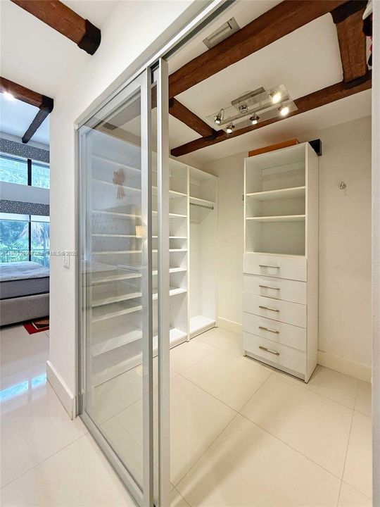 En Renta: $6,500 (3 camas, 2 baños, 2037 Pies cuadrados)