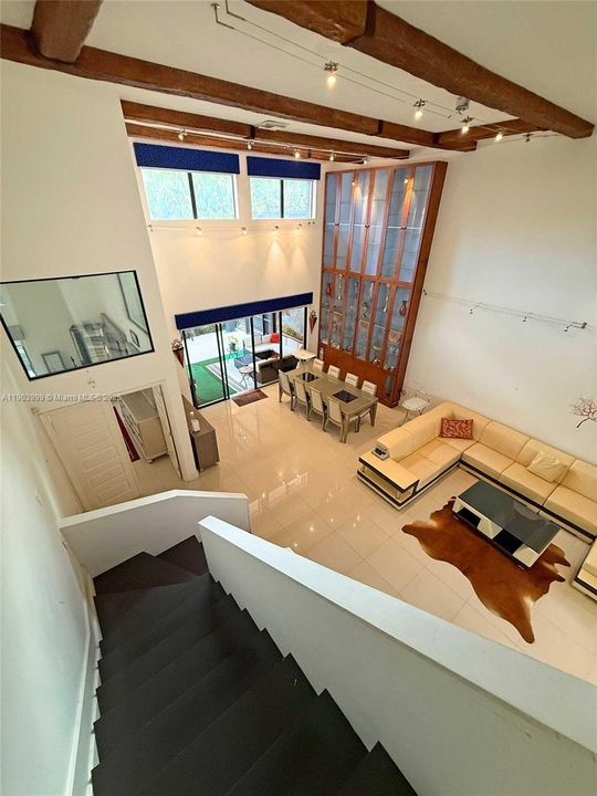 En Renta: $6,500 (3 camas, 2 baños, 2037 Pies cuadrados)