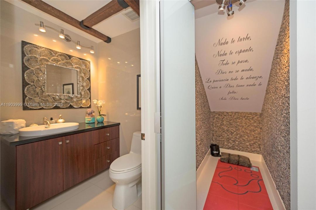 En Renta: $6,500 (3 camas, 2 baños, 2037 Pies cuadrados)