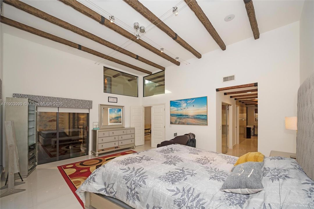 En Renta: $6,500 (3 camas, 2 baños, 2037 Pies cuadrados)