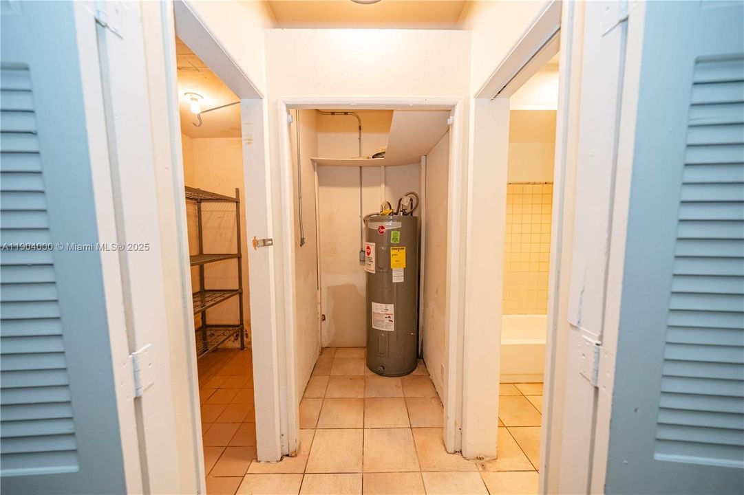 待售: $785,000 (0 贝兹, 0 浴室, 6168 平方英尺)