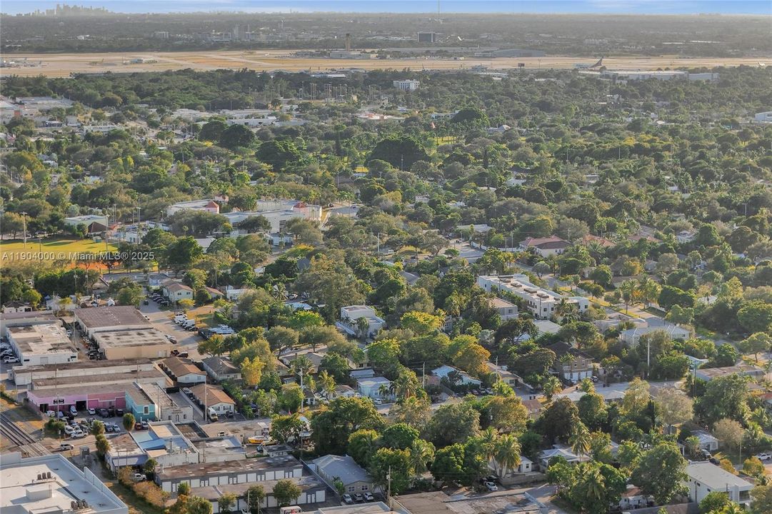 待售: $785,000 (0 贝兹, 0 浴室, 6168 平方英尺)