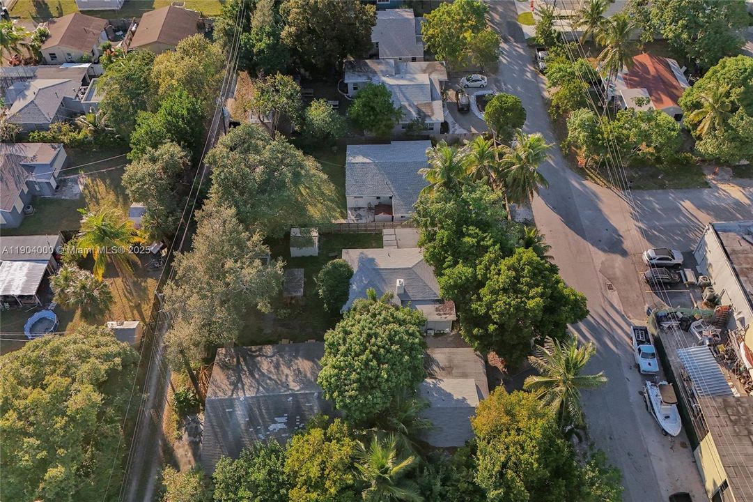 待售: $785,000 (0 贝兹, 0 浴室, 6168 平方英尺)