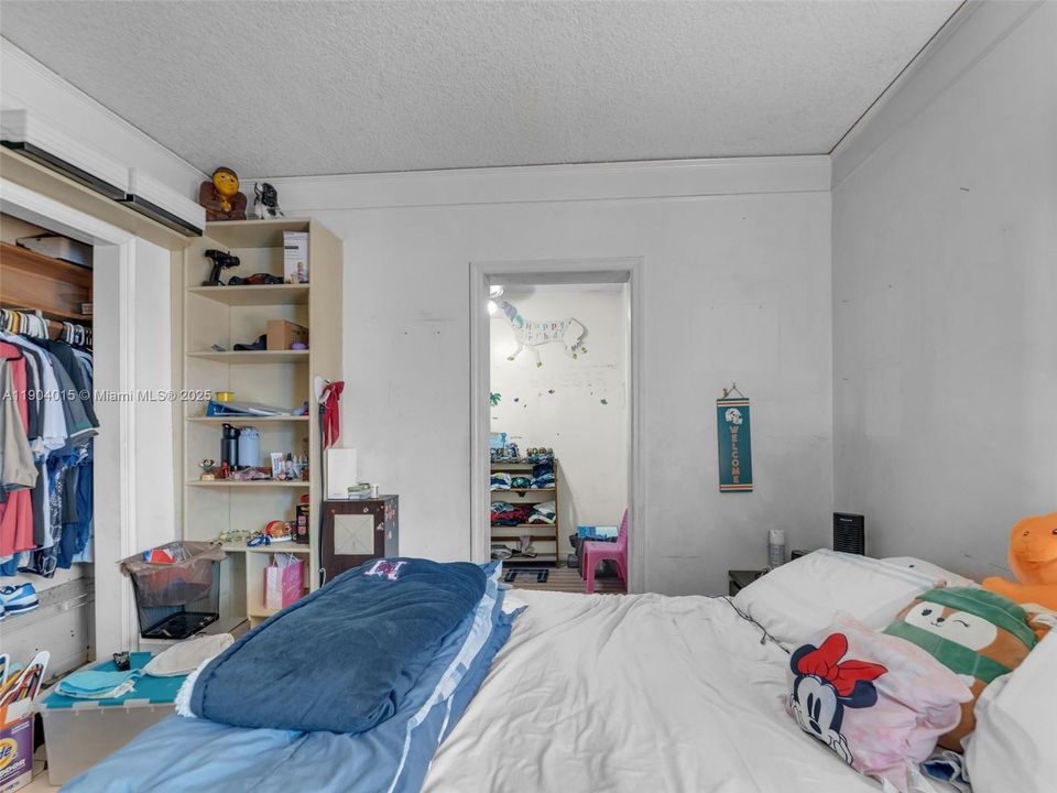 For Sale: $965,000 (0 beds, 0 baths, 2646 Square Feet)