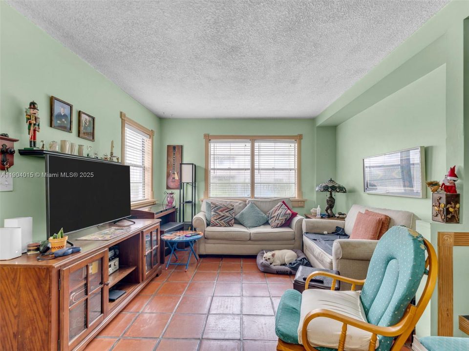 For Sale: $965,000 (0 beds, 0 baths, 2646 Square Feet)