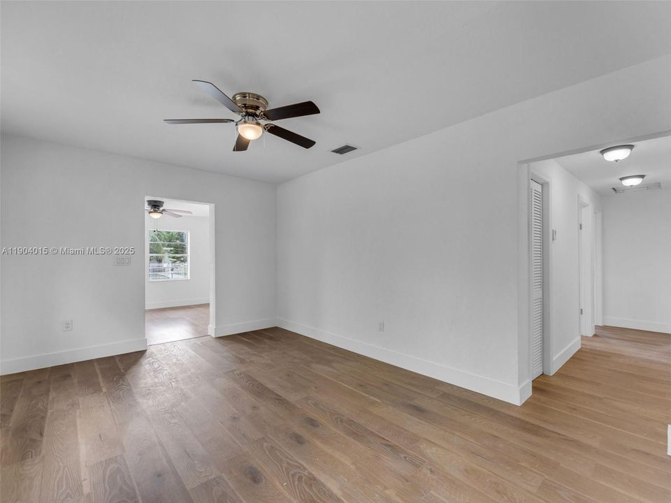 For Sale: $965,000 (0 beds, 0 baths, 2646 Square Feet)