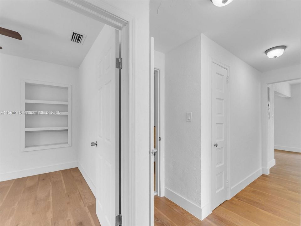 For Sale: $965,000 (0 beds, 0 baths, 2646 Square Feet)