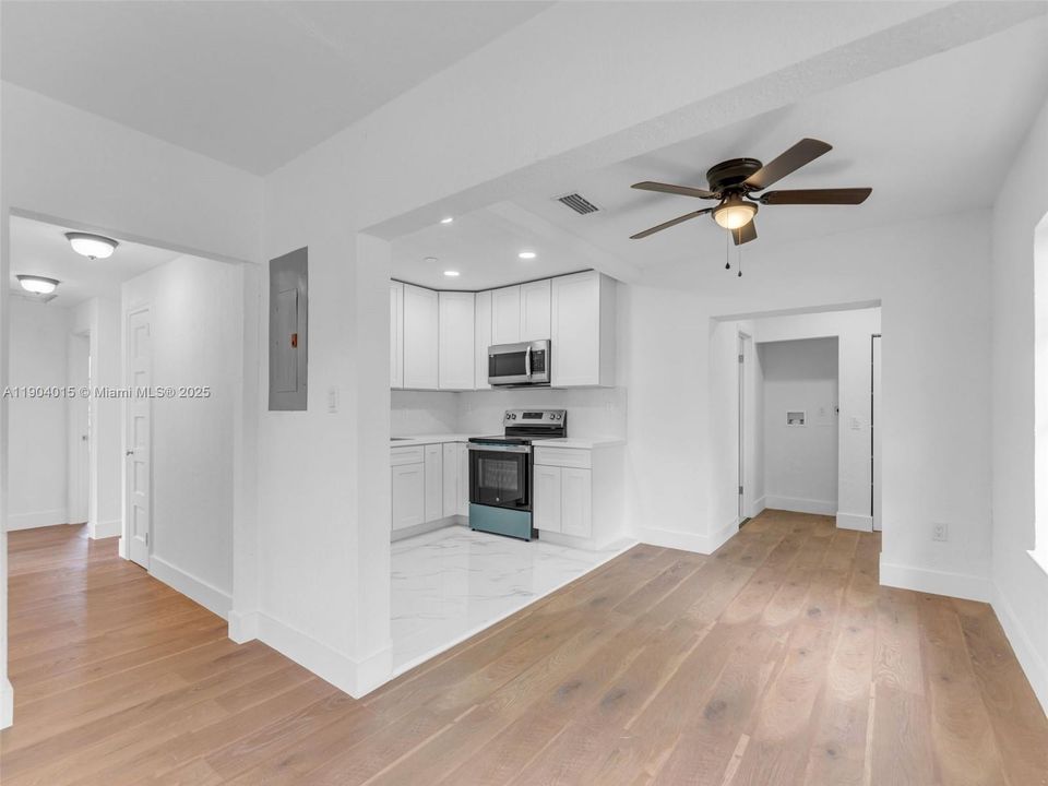 For Sale: $965,000 (0 beds, 0 baths, 2646 Square Feet)