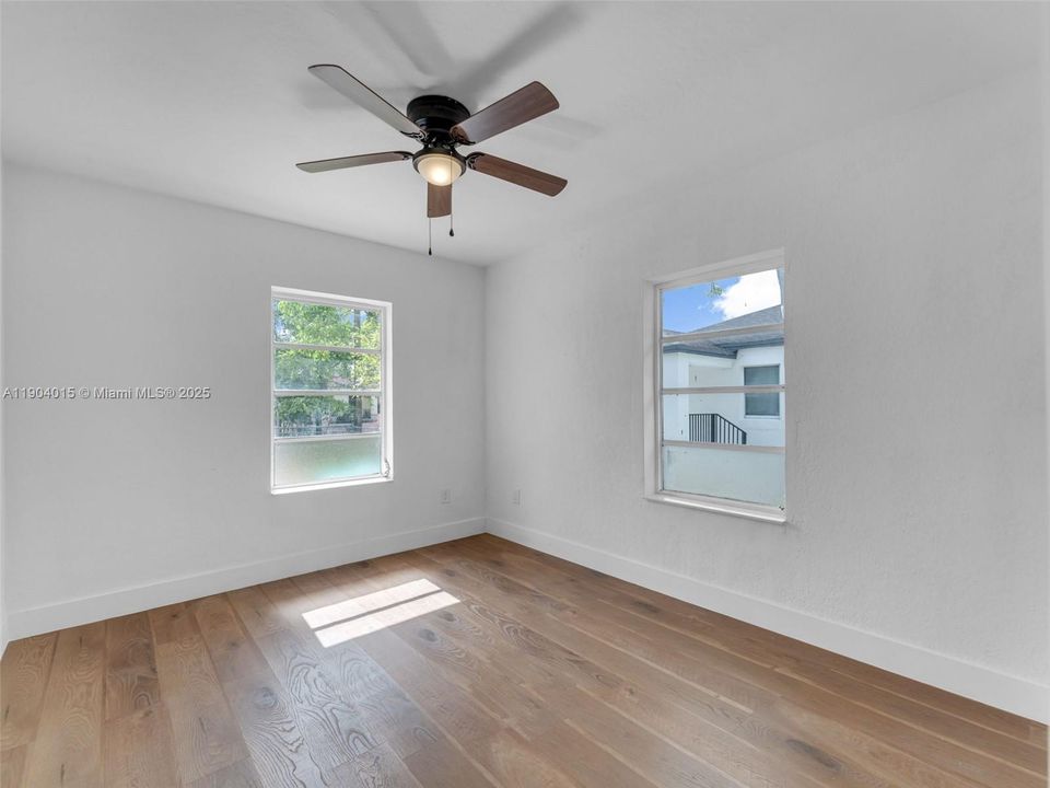 For Sale: $965,000 (0 beds, 0 baths, 2646 Square Feet)