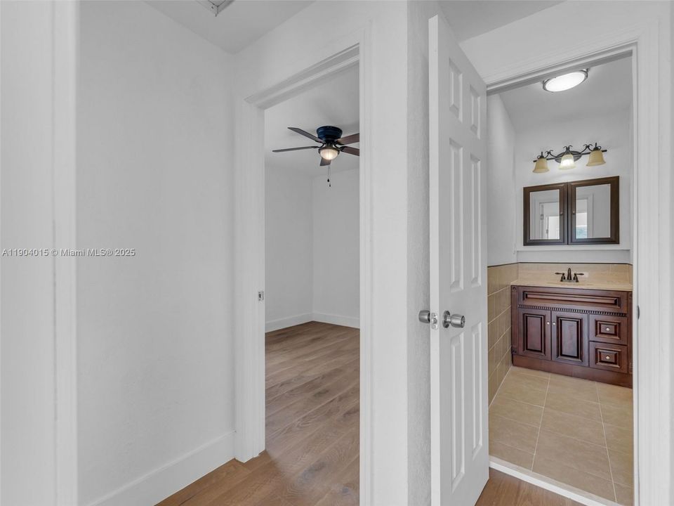 For Sale: $965,000 (0 beds, 0 baths, 2646 Square Feet)