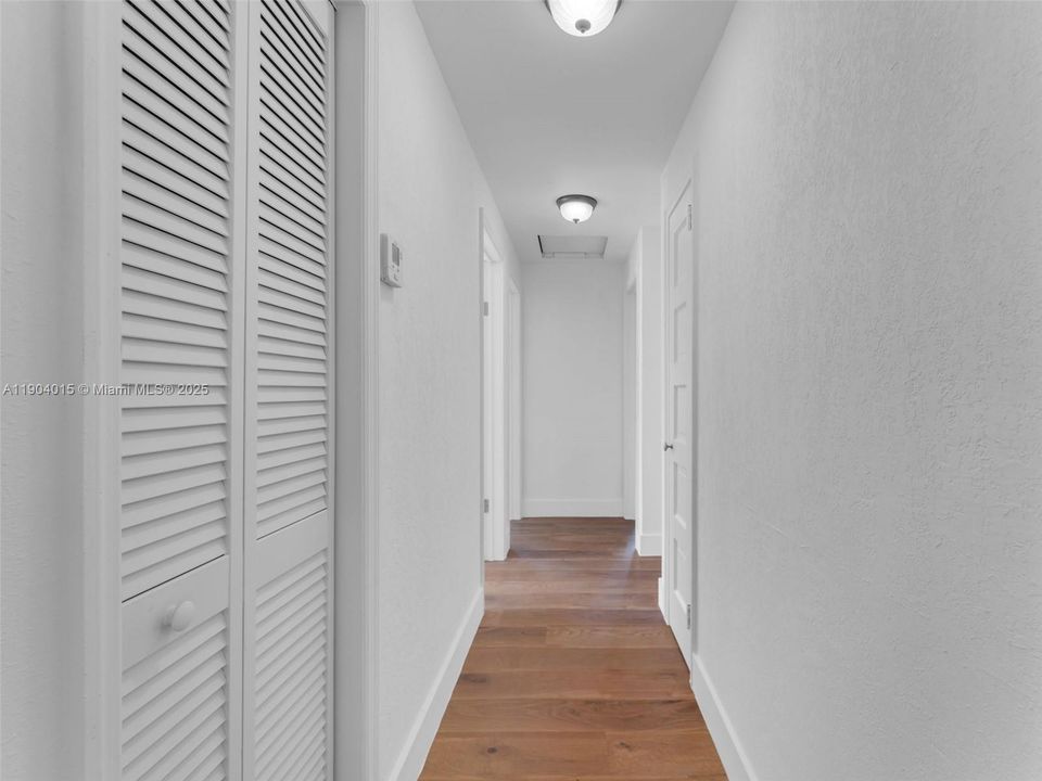 For Sale: $965,000 (0 beds, 0 baths, 2646 Square Feet)