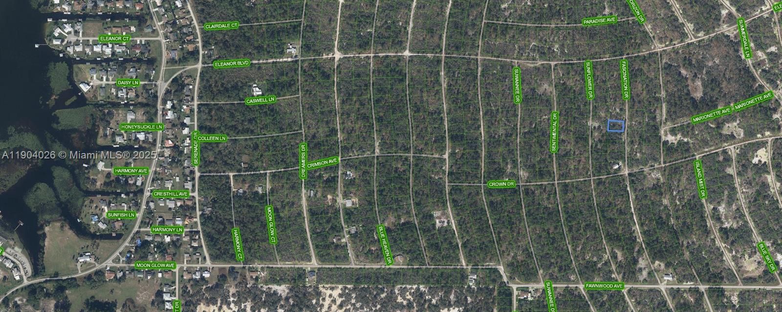 En Venta: $9,900 (0.24 acres)