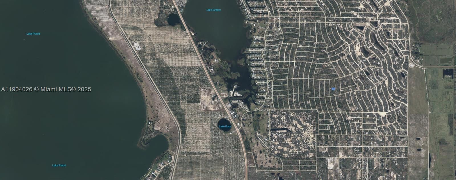 En Venta: $9,900 (0.24 acres)