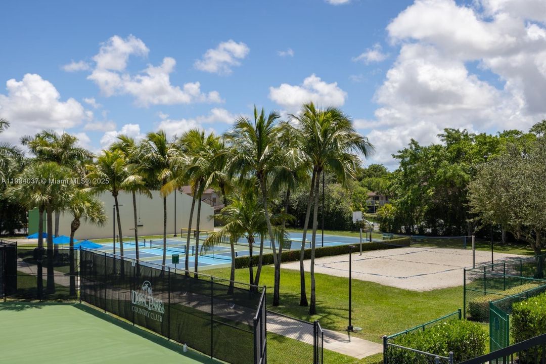 For Sale: $439,000 (3 beds, 2 baths, 1460 Square Feet)