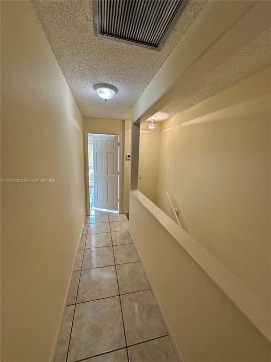 Active With Contract: $360,000 (2 beds, 2 baths, 1395 Square Feet)
