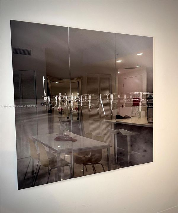 For Rent: $2,350 (1 beds, 1 baths, 765 Square Feet)