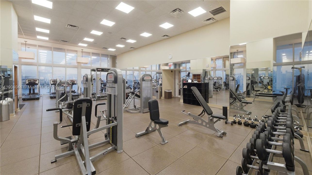 На продажу: $675,000 (2 спален, 2 ванн, 1256 Квадратных фут)