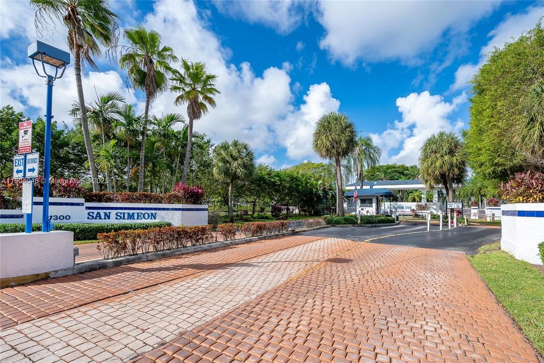 For Sale: $539,995 (3 beds, 2 baths, 1451 Square Feet)