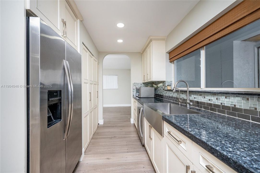 For Sale: $539,995 (3 beds, 2 baths, 1451 Square Feet)