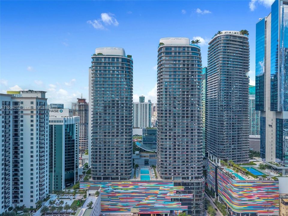 Recently Rented: $3,550 (1 beds, 1 baths, 609 Square Feet)