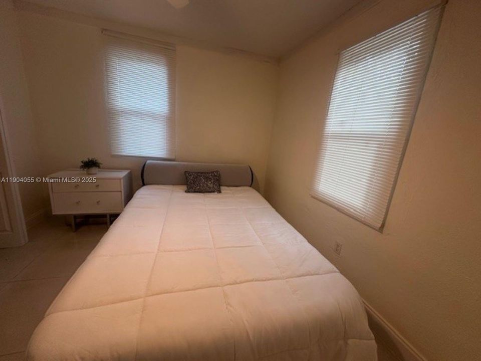 En Venta: $398,000 (3 camas, 1 baños, 1080 Pies cuadrados)