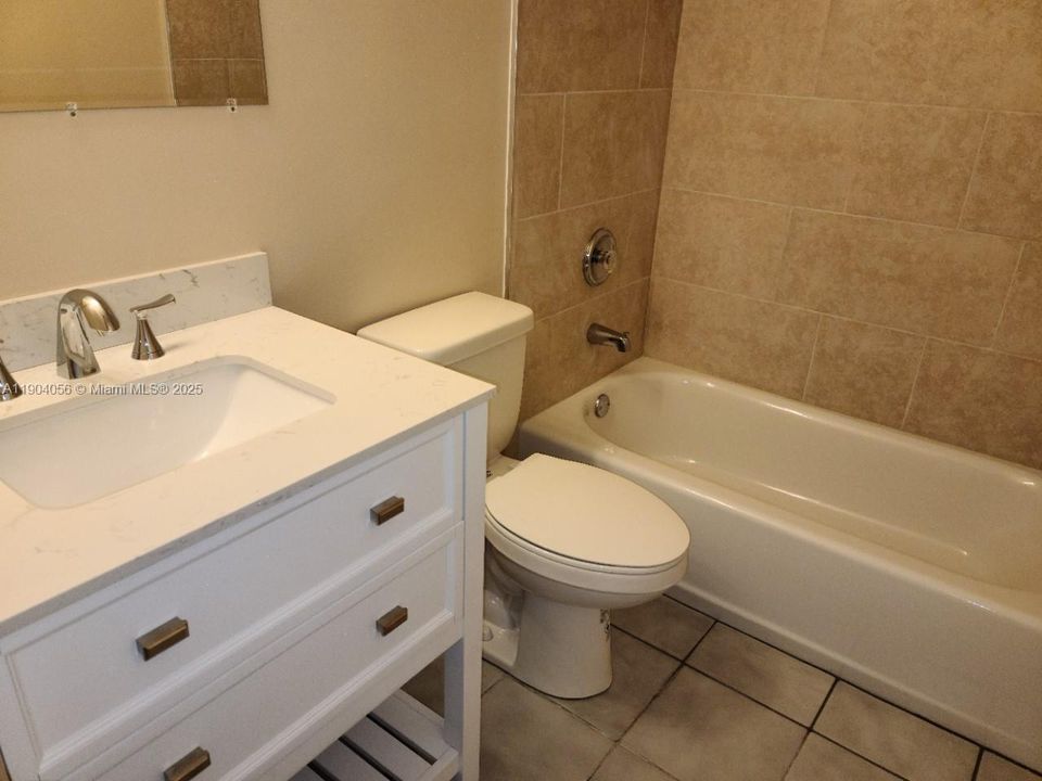 Недавно арендовано: $1,850 (3 спален, 1 ванн, 1131 Квадратных фут)