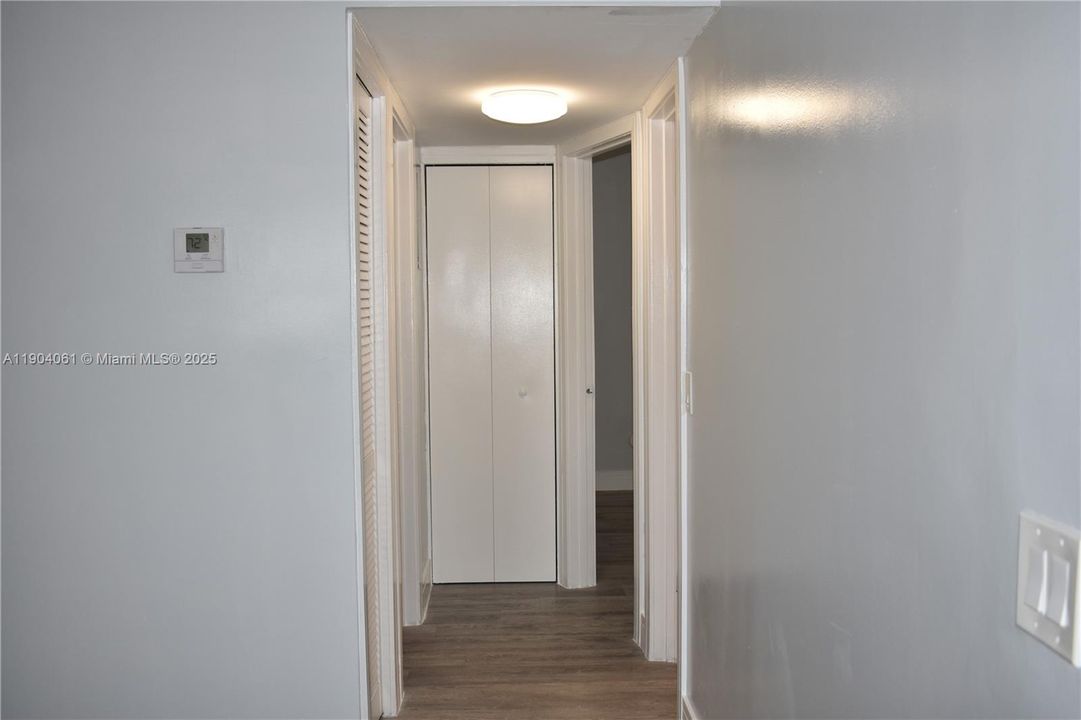 Recently Rented: $1,850 (2 beds, 2 baths, 845 Square Feet)