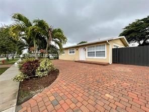 For Sale: $484,900 (3 beds, 2 baths, 1148 Square Feet)