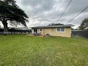 For Sale: $484,900 (3 beds, 2 baths, 1148 Square Feet)