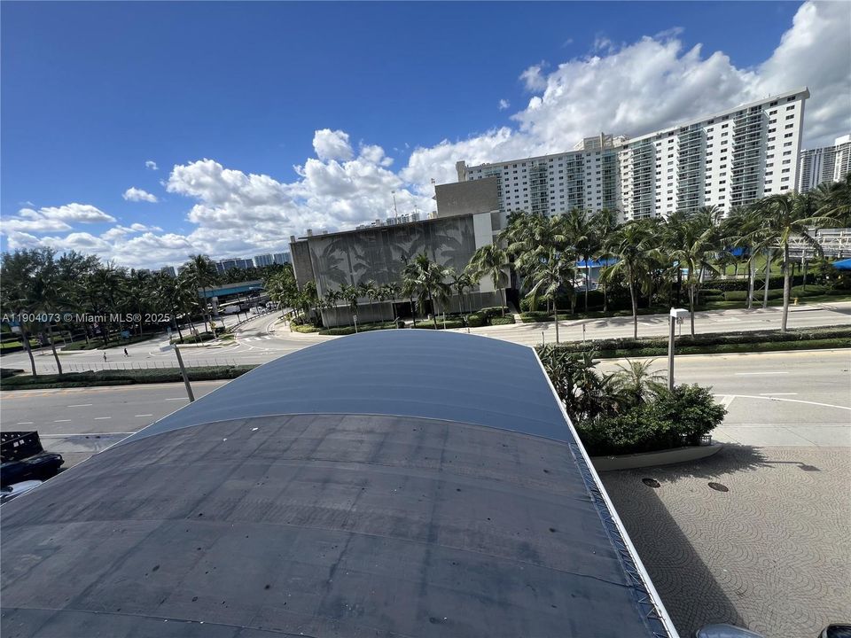 待售: $148,999 (0 贝兹, 1 浴室, 360 平方英尺)