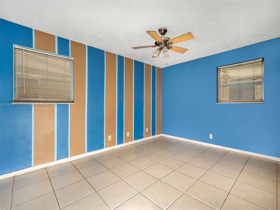 For Sale: $549,000 (0 beds, 0 baths, 1849 Square Feet)