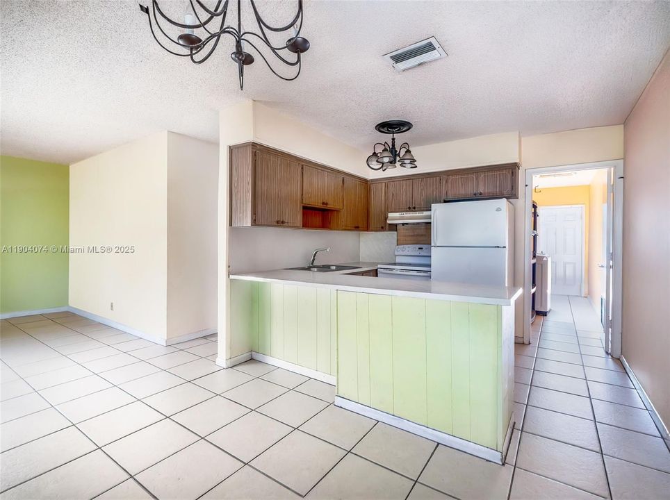 For Sale: $549,000 (0 beds, 0 baths, 1849 Square Feet)