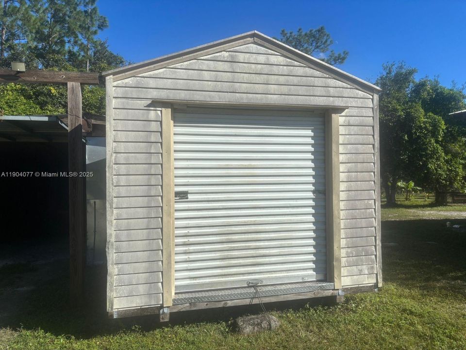 En Venta: $1,400,000 (3 camas, 2 baños, 2355 Pies cuadrados)