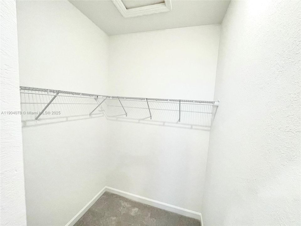 待售: $480,000 (3 贝兹, 2 浴室, 1442 平方英尺)