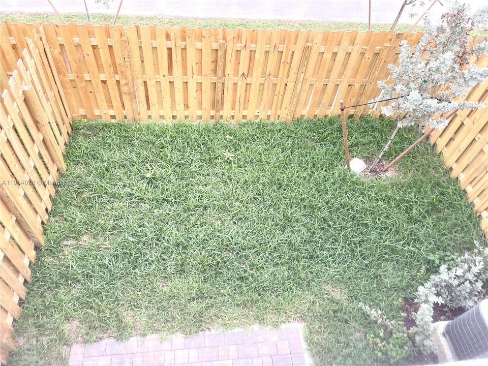 待售: $480,000 (3 贝兹, 2 浴室, 1442 平方英尺)